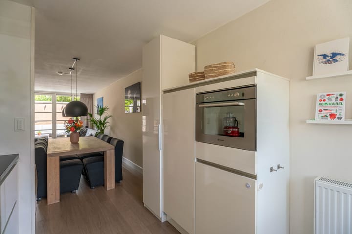 Foto 10 van Bizetstraat 10