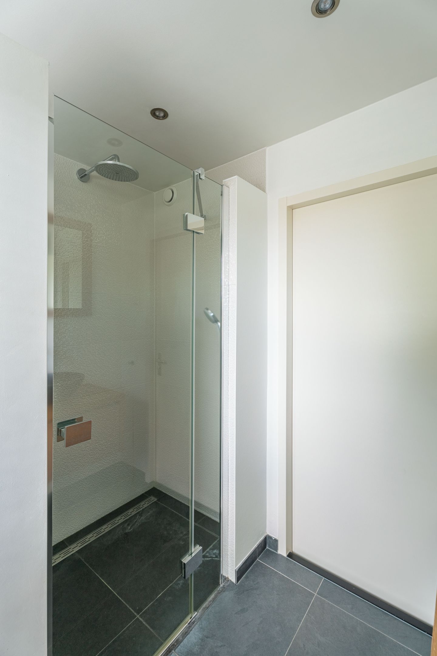 Photo 20 of Bizetstraat 10