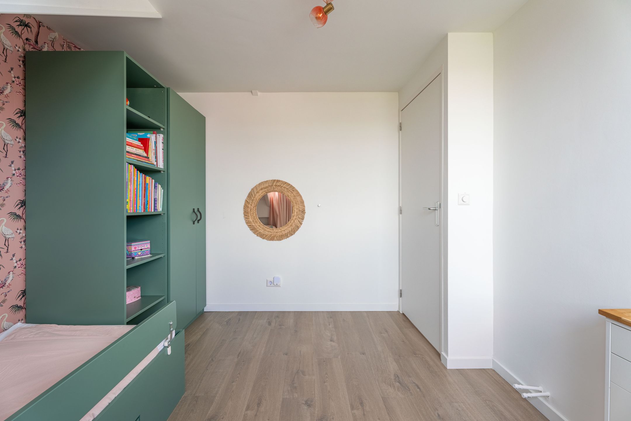 Photo 24 of Bizetstraat 10