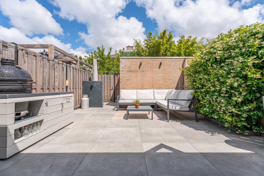 Photo 26 of Bizetstraat 10