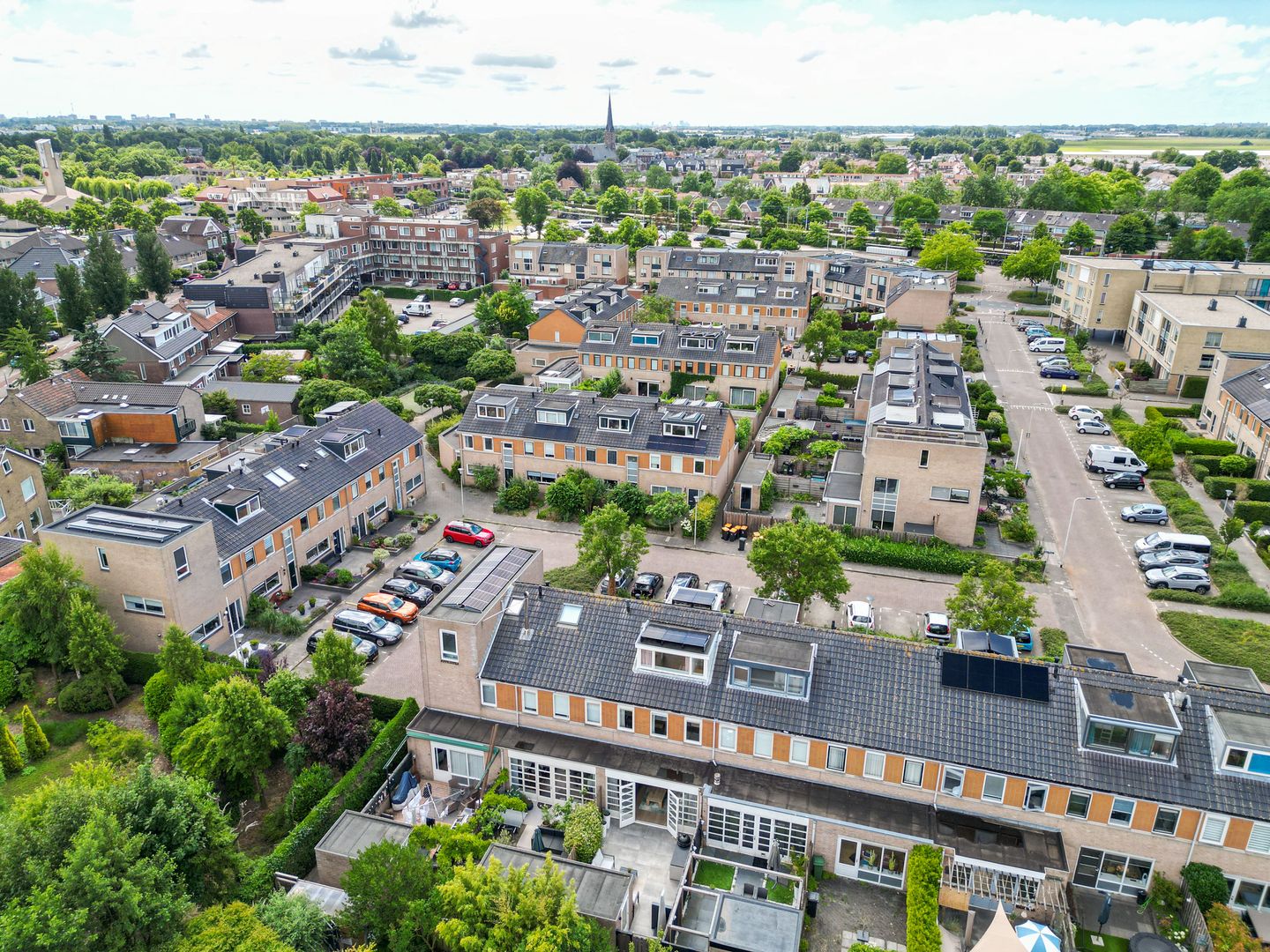 Photo 35 of Bizetstraat 10