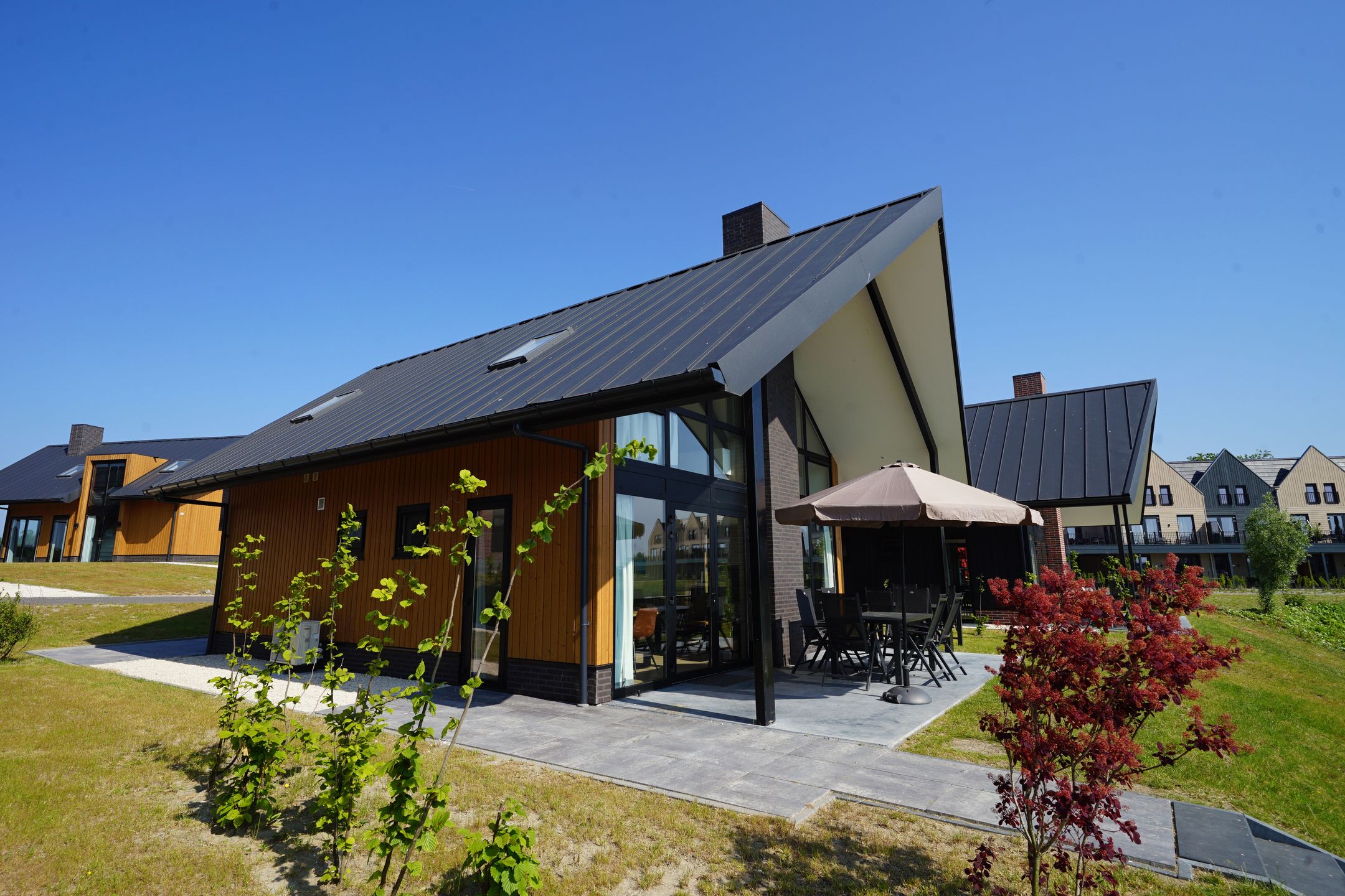 5-bedroom freehold villa in Kampen — photo 4 of 5