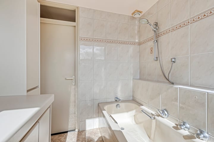 Foto 20 van Vlimmerenstraat 47