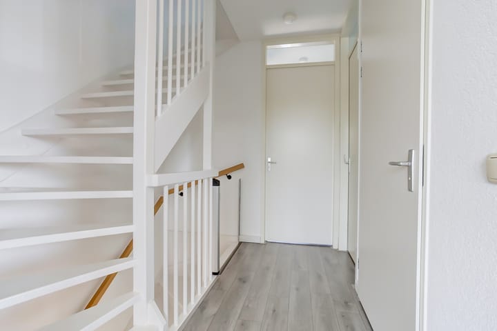 Photo 23 of Educalaan 5-A