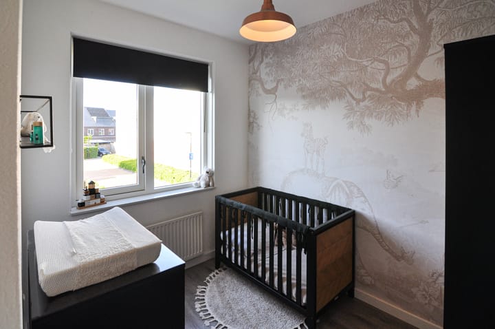 Photo 28 of Educalaan 5-A