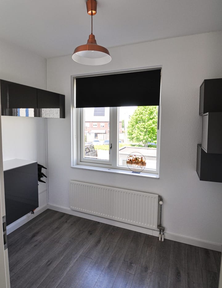 Photo 32 of Educalaan 5-A