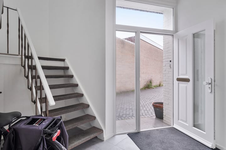 Foto 21 van Dokter Holtropstraat 22