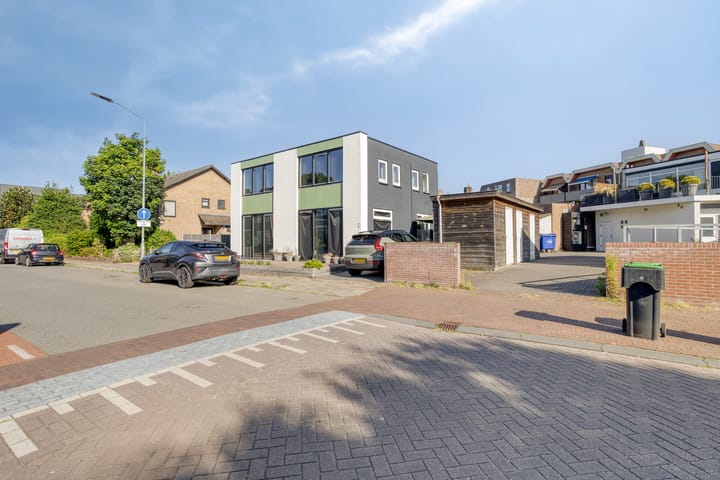 Foto 29 van Dokter Holtropstraat 22