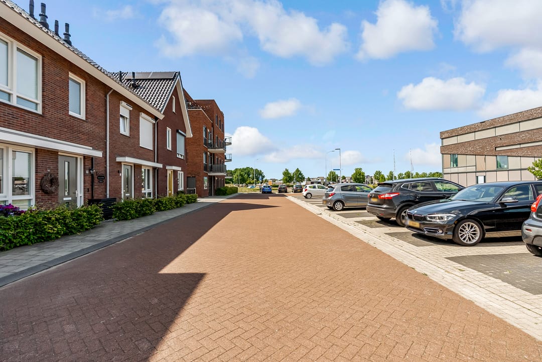 Photo 43 of Marjoleinstraat 19