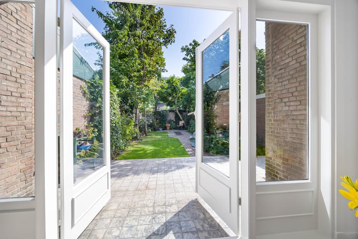 Foto 11 van Vondellaan 2