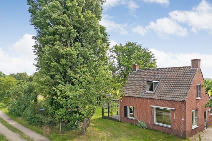 Photo 4 of Heetenseweg 7