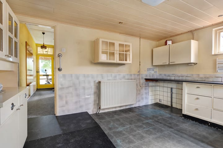 Photo 22 of Heetenseweg 7