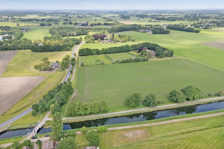 Photo 37 of Heetenseweg 7