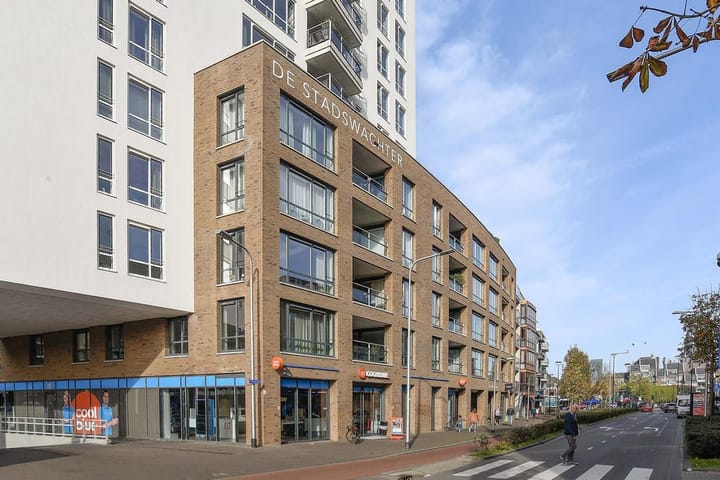 Foto 18 van Piusplein 28-05