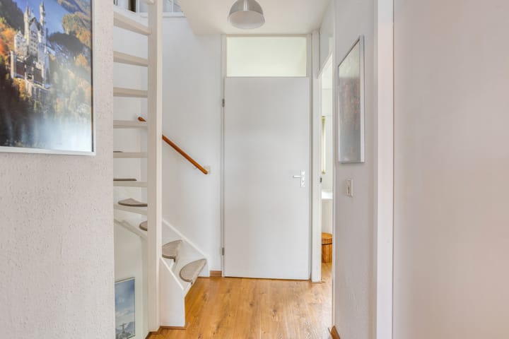 Photo 20 of Roerstraat 50