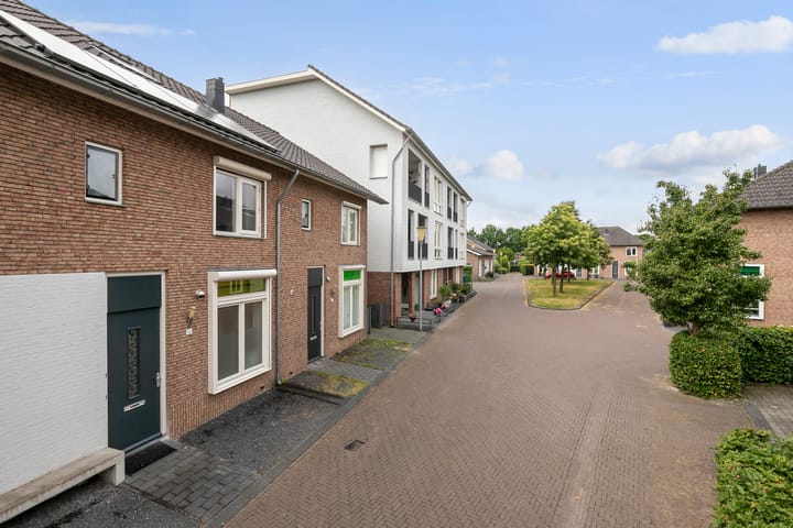 Foto 5 van Menno ter Braakstraat 16