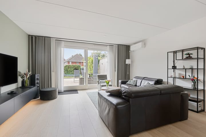 Foto 9 van Menno ter Braakstraat 16