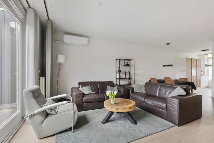 Foto 10 van Menno ter Braakstraat 16