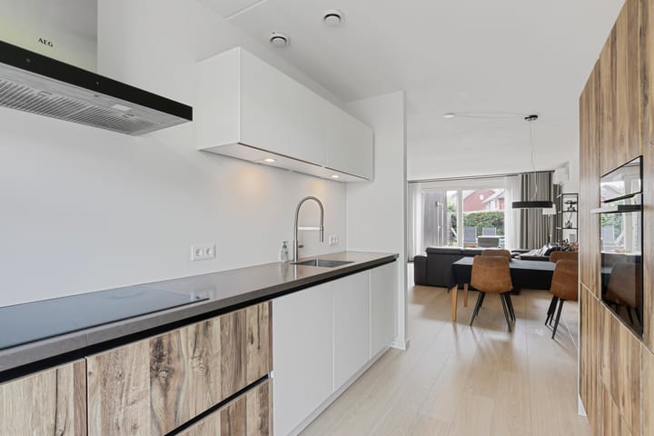 Foto 16 van Menno ter Braakstraat 16