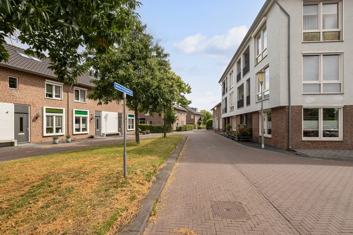 Foto 37 van Menno ter Braakstraat 16