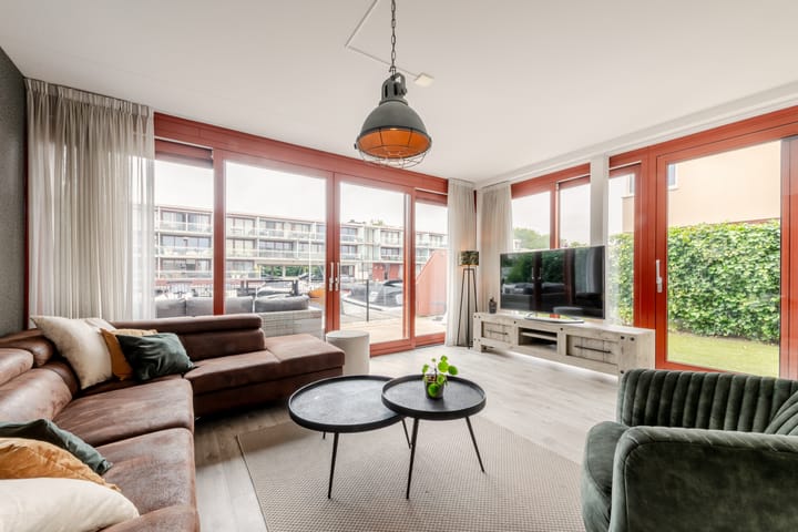 Photo 10 of Rochus Meeuwiszweg 398