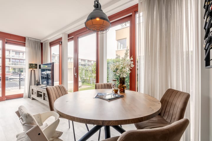 Photo 11 of Rochus Meeuwiszweg 398