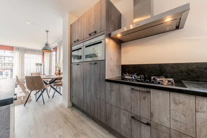 Photo 16 of Rochus Meeuwiszweg 398