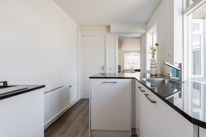 Foto 10 van Dr. Cuijpershof 48