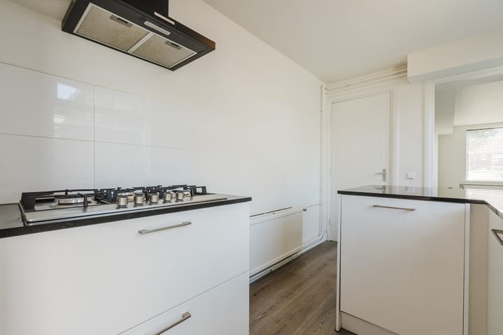 Foto 11 van Dr. Cuijpershof 48