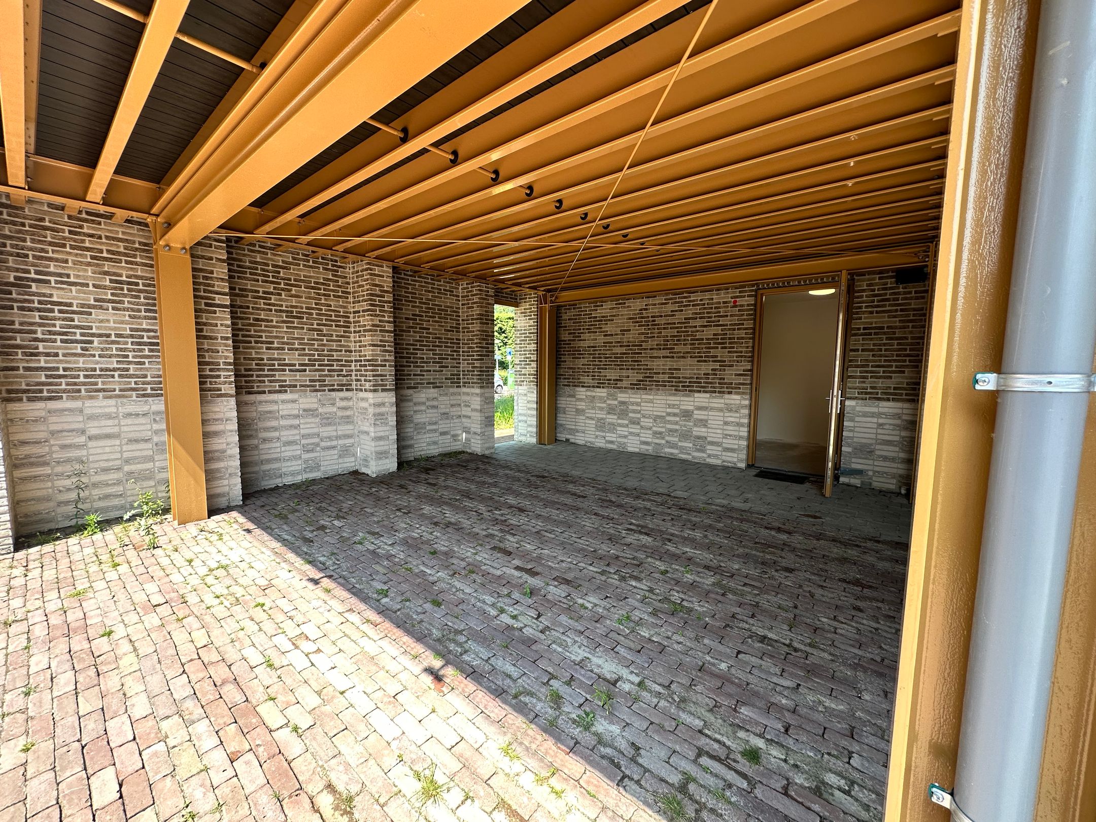 Photo 15 of Wegastraat 12