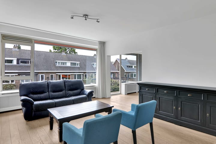 Foto 3 van Adrianalaan 53