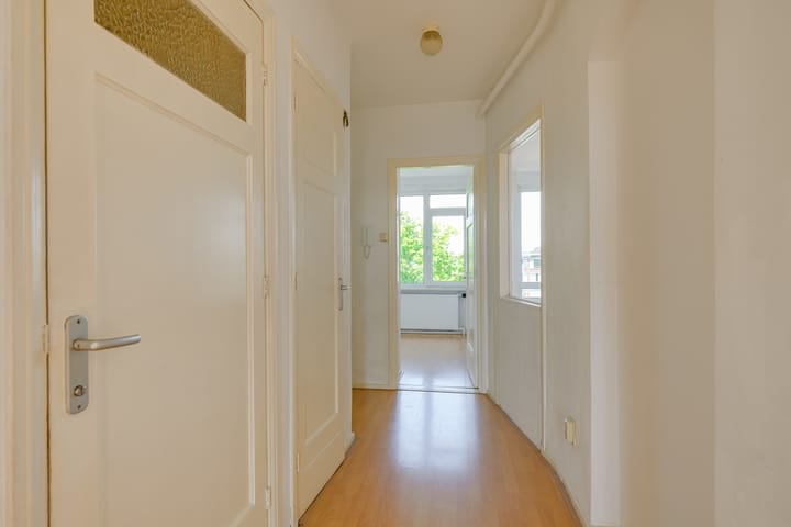 Foto 8 van Veenendaalkade 586