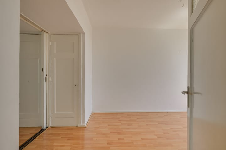 Foto 9 van Veenendaalkade 586