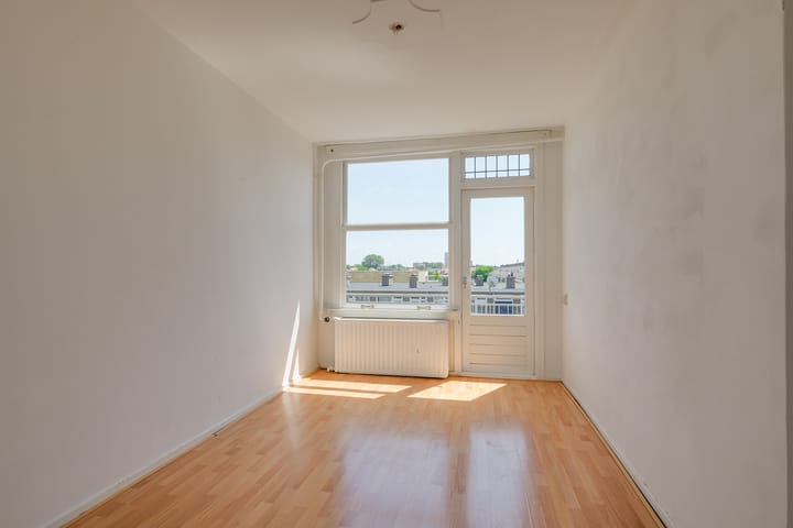 Foto 11 van Veenendaalkade 586