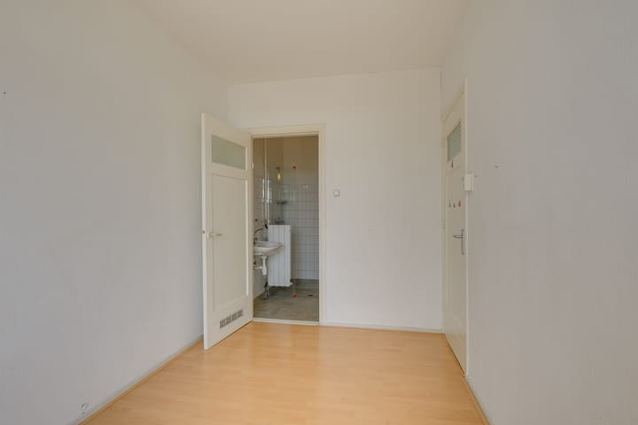 Foto 16 van Veenendaalkade 586