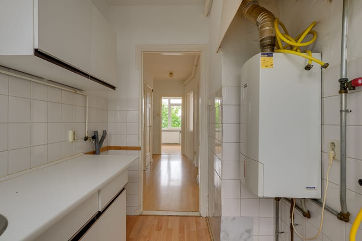 Foto 19 van Veenendaalkade 586