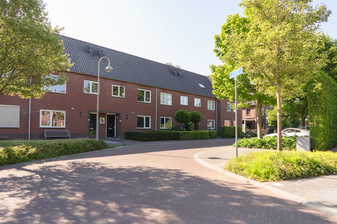 Photo 2 of Sterappel 64