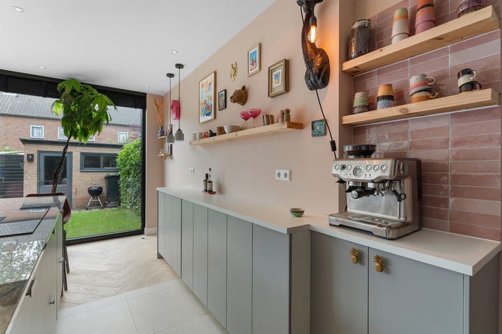 Foto 17 van Torenlaan 9