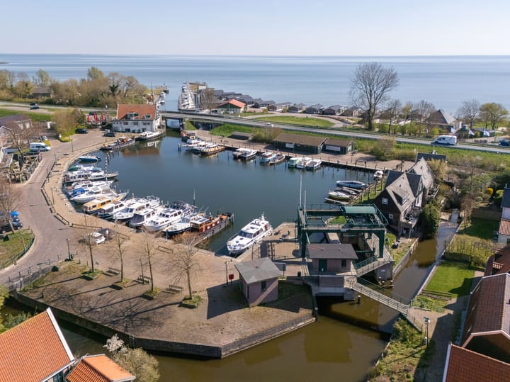 Foto 56 van Broekerhavenweg 192