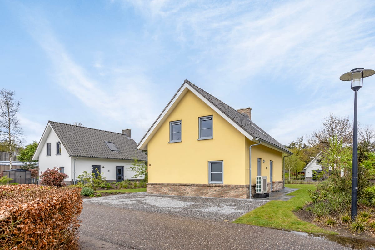 4-bedroom freehold villa in Lochem — photo 4 of 5