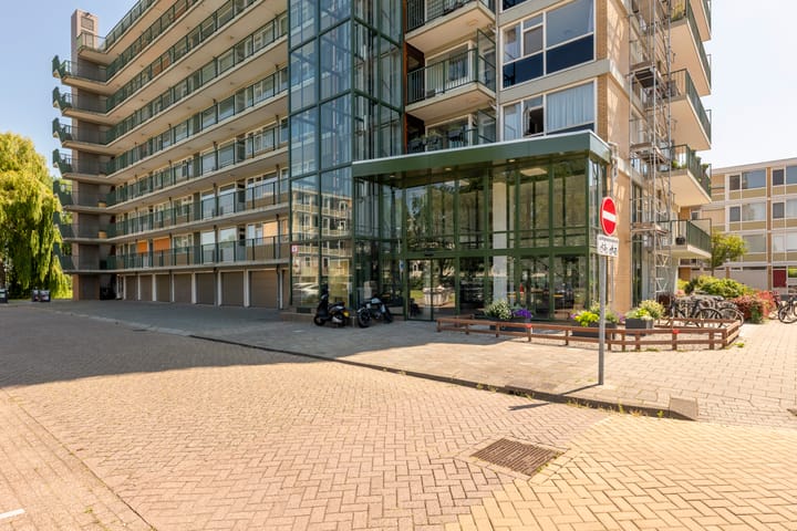 Photo 25 of Einsteinlaan 39