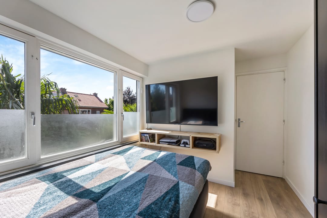 Photo 22 of Prins Hendrikstraat 31