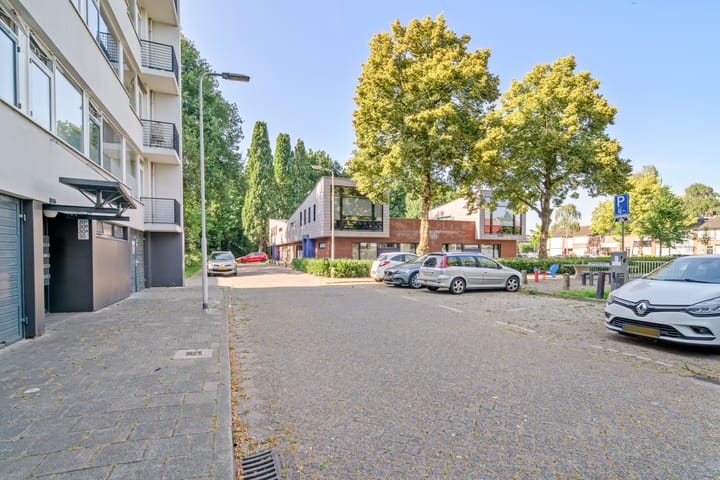 Foto 37 van Jacob van Ruijsdaelstraat 34-A