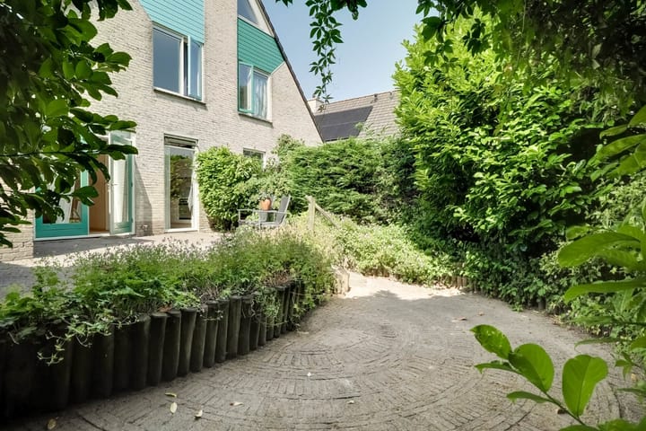 Foto 47 van Kloostermuur 11