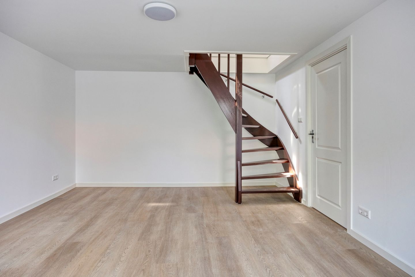 Foto 20 van Helmersstraat 26