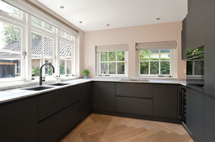 Foto 9 van Nicolaas Beetslaan 43