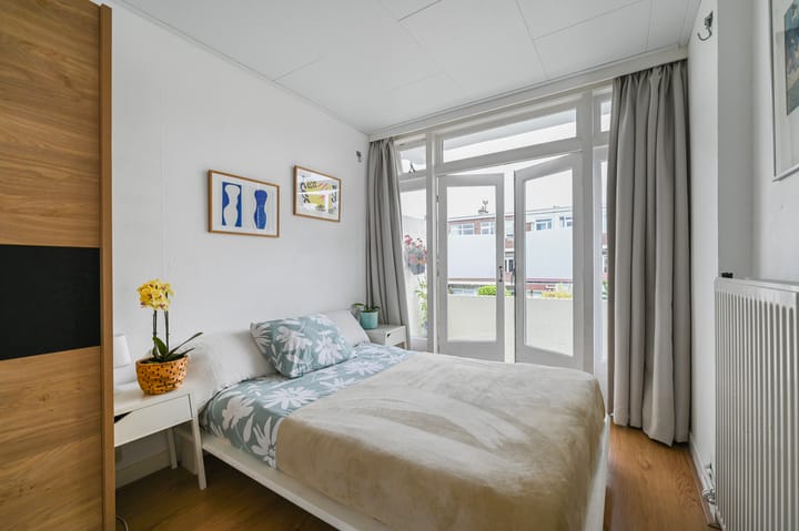 Photo 22 of van Barbansonstraat 24