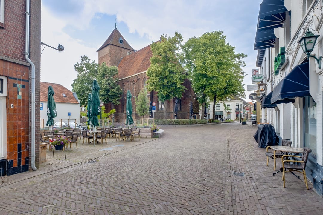 Foto 31 van Hofstraat 18