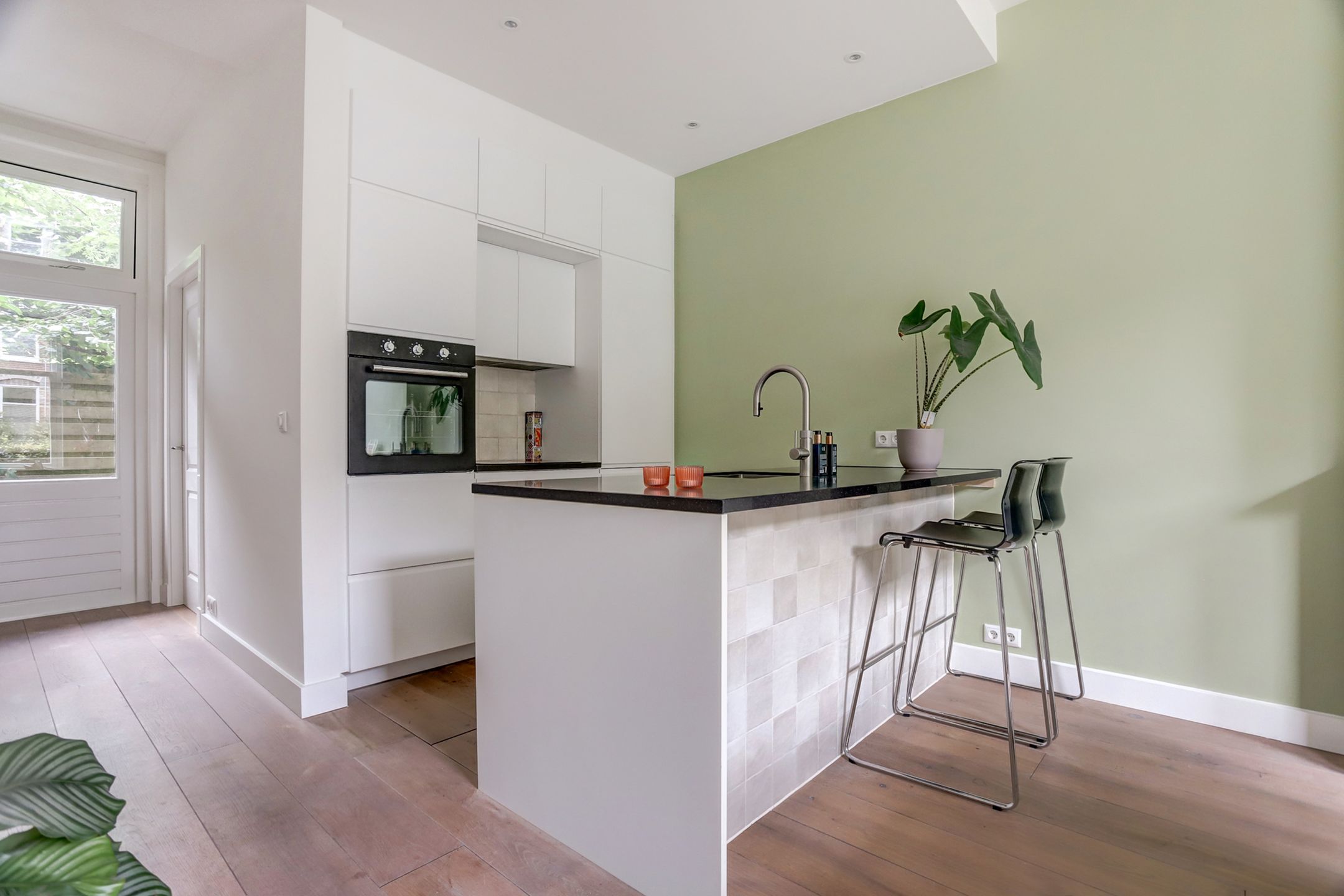 Foto 9 van Graaf Lodewijkstraat 104