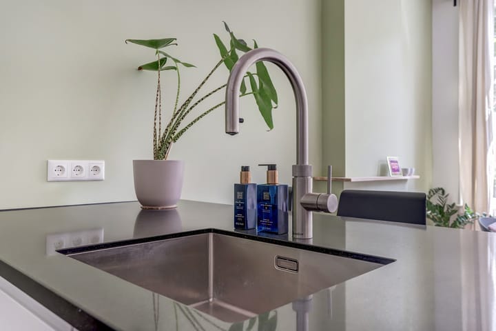 Photo 11 of Graaf Lodewijkstraat 104